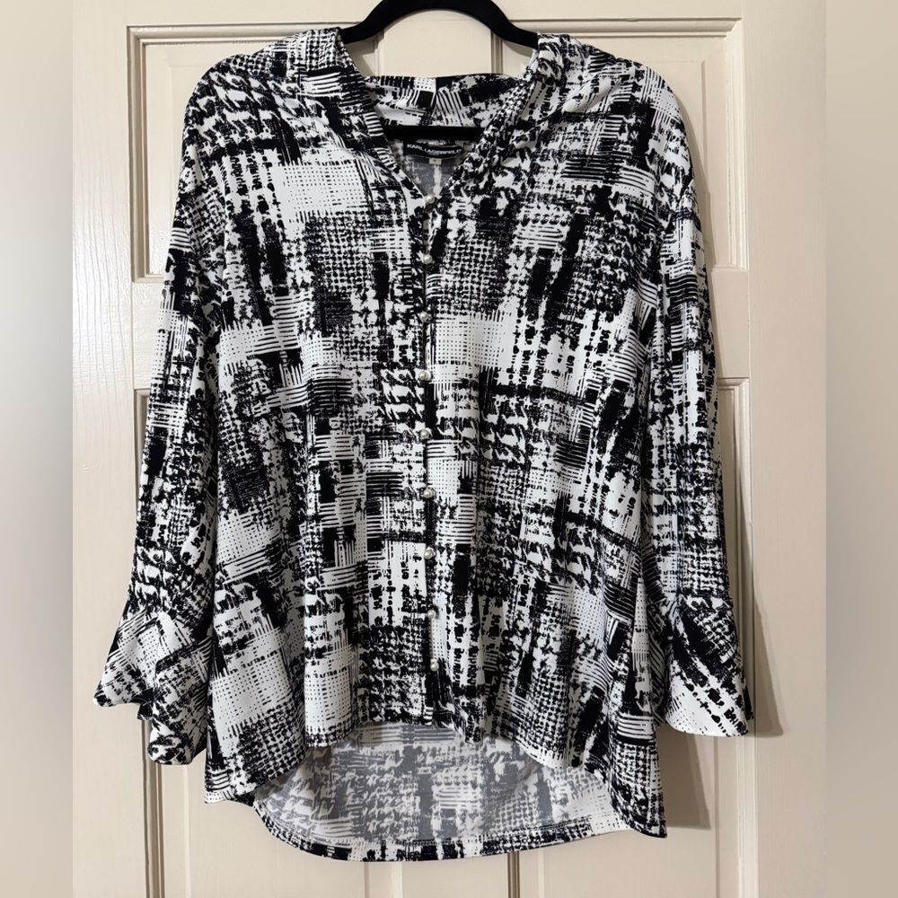 Women’s Karl Lagerfeld Long Sleeve Button Up Blouse L